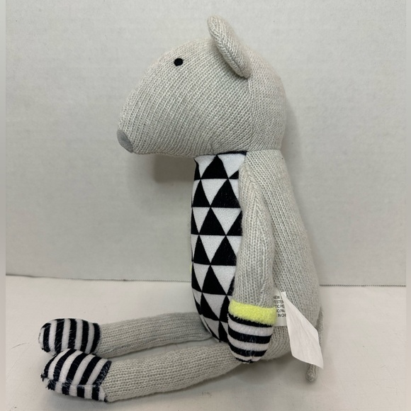 Cloud Island Target Soft Knit Grey Mouse Stuffed Animal Plush Triangle Design - Picture 2 of 6